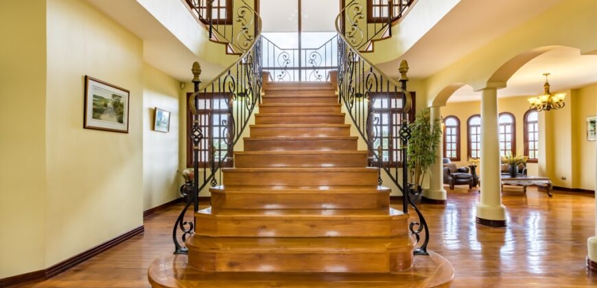 Villa in Atenas Sold