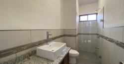 House in Atenas For Sale