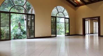 Home For Sale in Los Laureles, Escazu