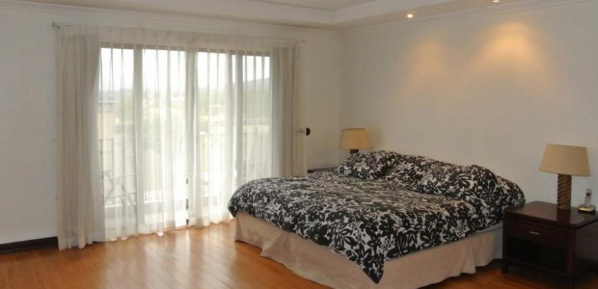 Condo For Sale in Jaboncillos, Escazú