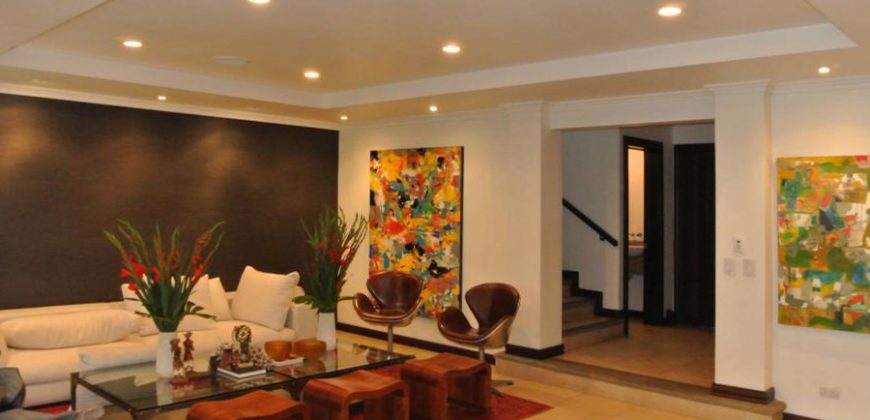 Condo For Sale in Jaboncillos, Escazú