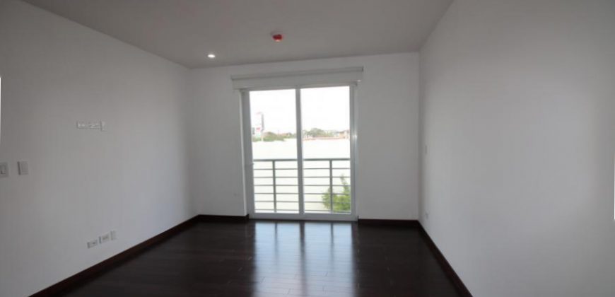 A Beautiful Apartment For Sale in Guachipelín