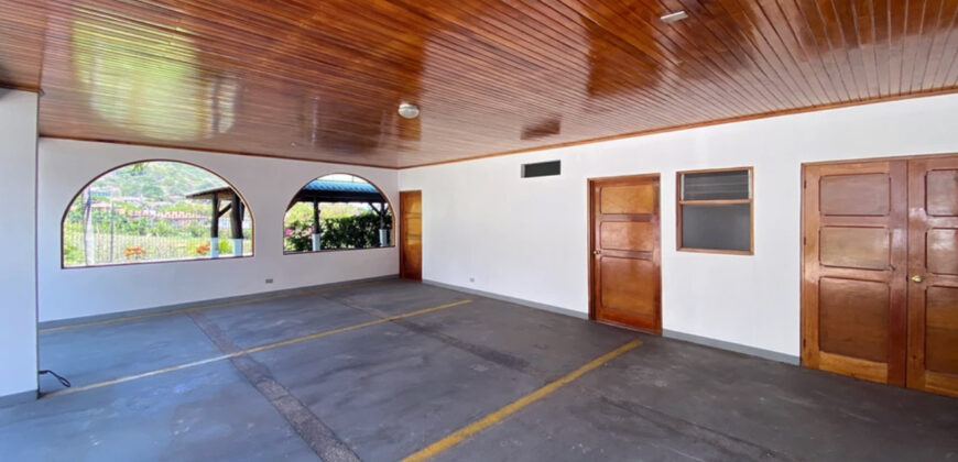 Property for sale in Escazu – Casa Jazmin