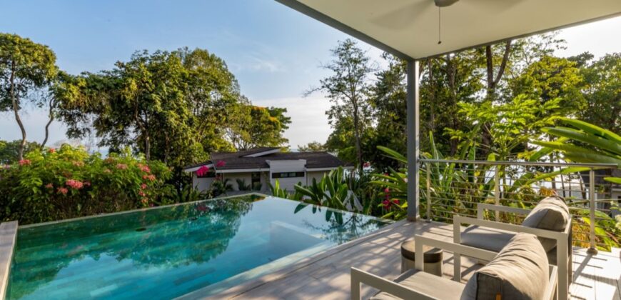 Perfect Condominium For Sale Escaleras
