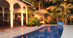 Exotic House in Ballena