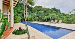 Exotic House in Ballena