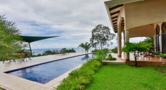 Exotic House in Ballena