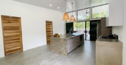 2 Bedroom Tropical Villa in Uvita