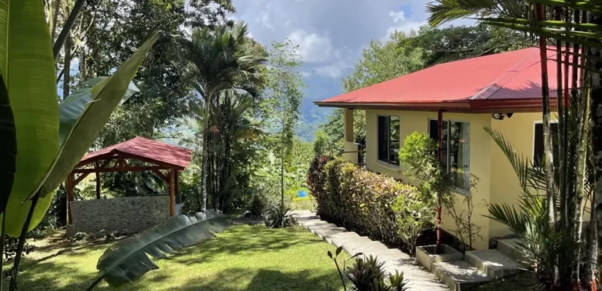 Mountain View Home In Dominical