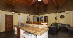 6 Bedroom House for Sale in Dominical