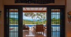 19 Acre Ocean View Home Platanillo