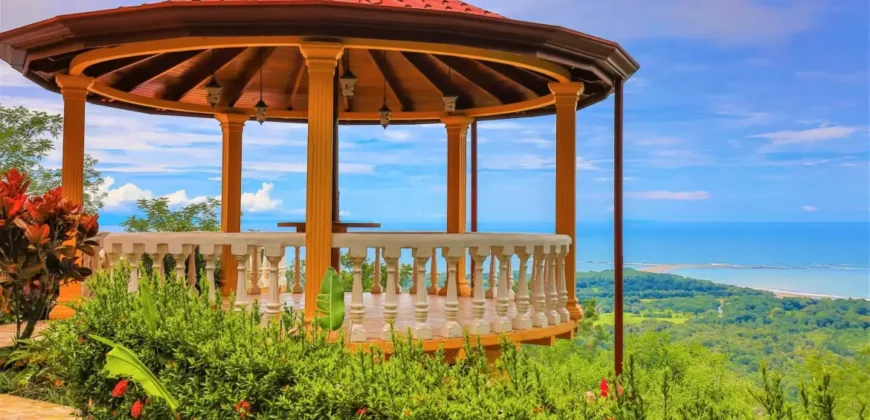 Ocean Views in Uvita Bahia Ballena