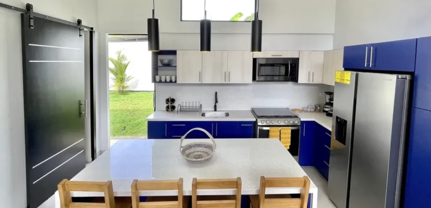 Beautiful Modern Home in Uvita