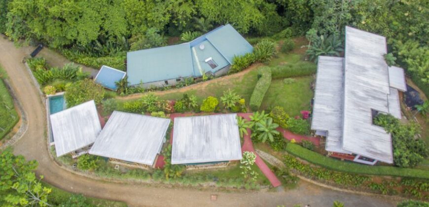 Ocean View Hotel Plus Two Homes Uvita