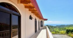 Spacious Home In Ojochal