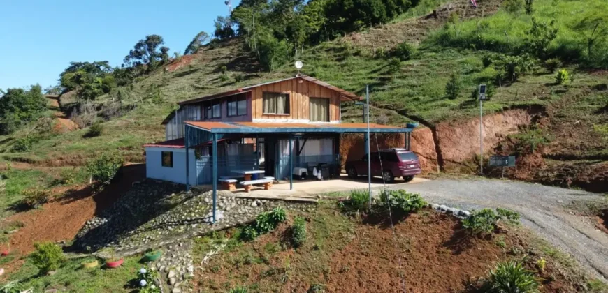 Mountain View Property for Sale in Tinamastes