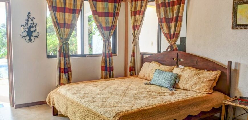 Beautiful Home for sale in Platanillo