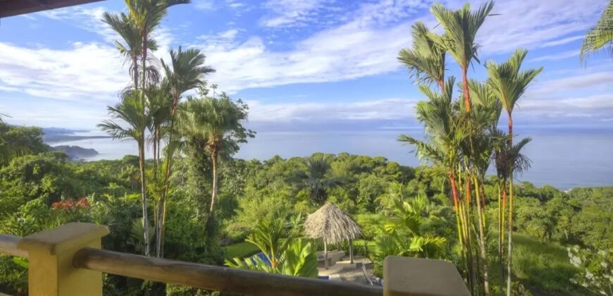 Ocean View Tropical Property in Escaleras