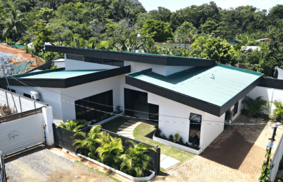 Modern Home In Bahia Ballena