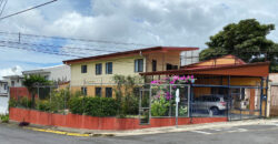 Duplex house in San Francisco Heredia