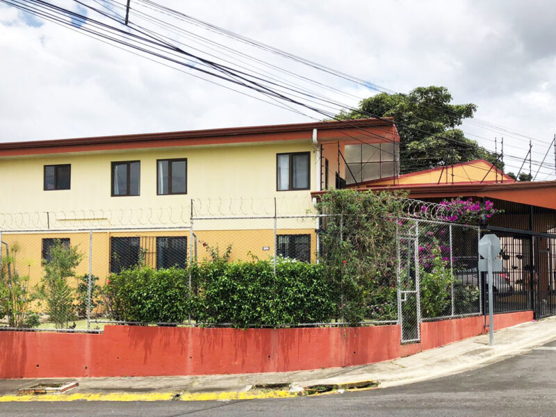 BnB Money Making Property in Heredia